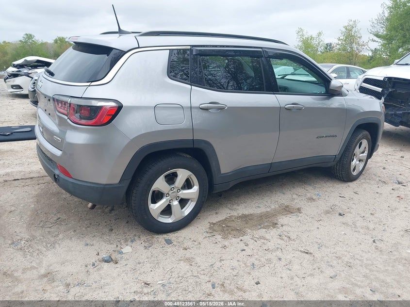 Vin: 3c4njdbb7ht650824, lot: 45621177, jeep new compass latitude 4x4 20174