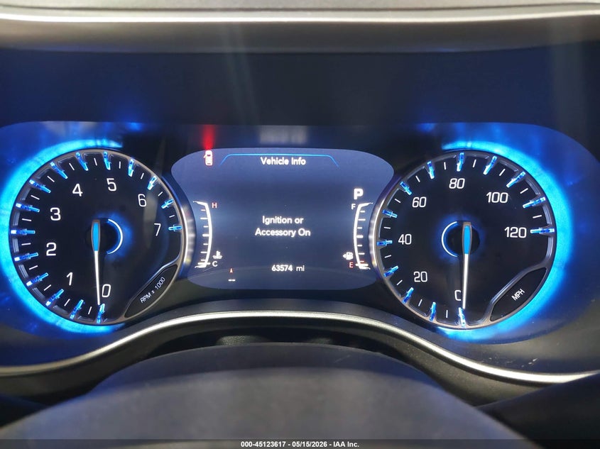 2023 CHRYSLER PACIFICA auction photo 7