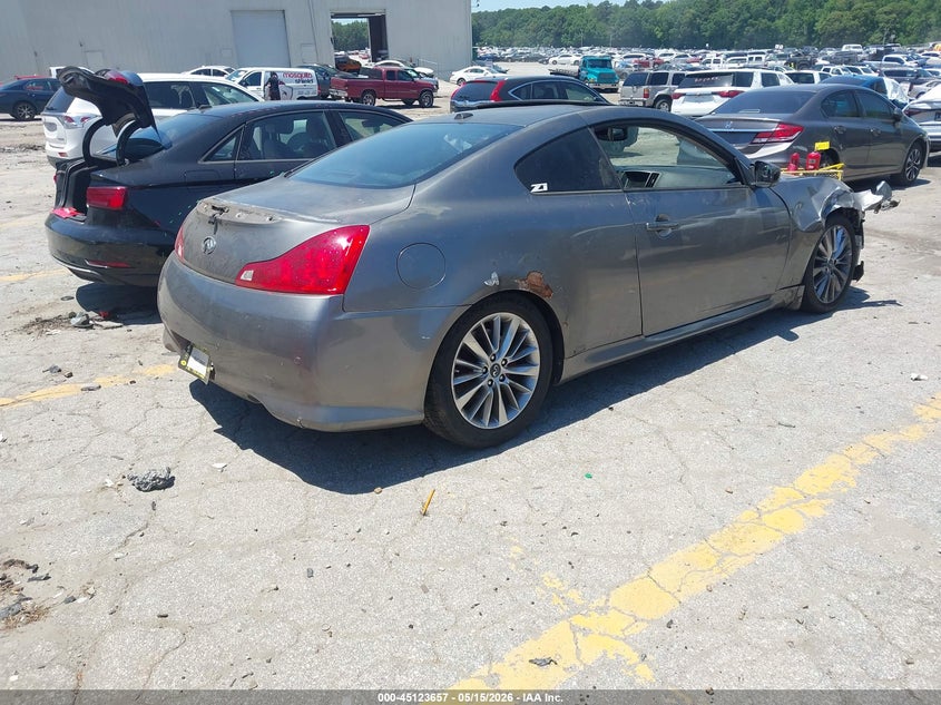 2011 INFINITI G37X auction photo 4