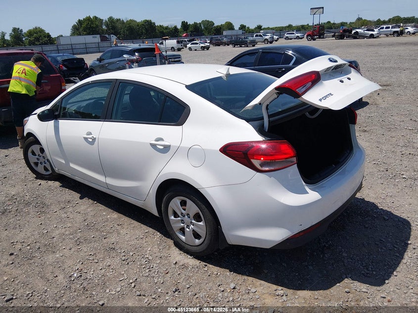 Vin: 3kpfk4a70he151639, lot: 45621280, kia forte lx 20173