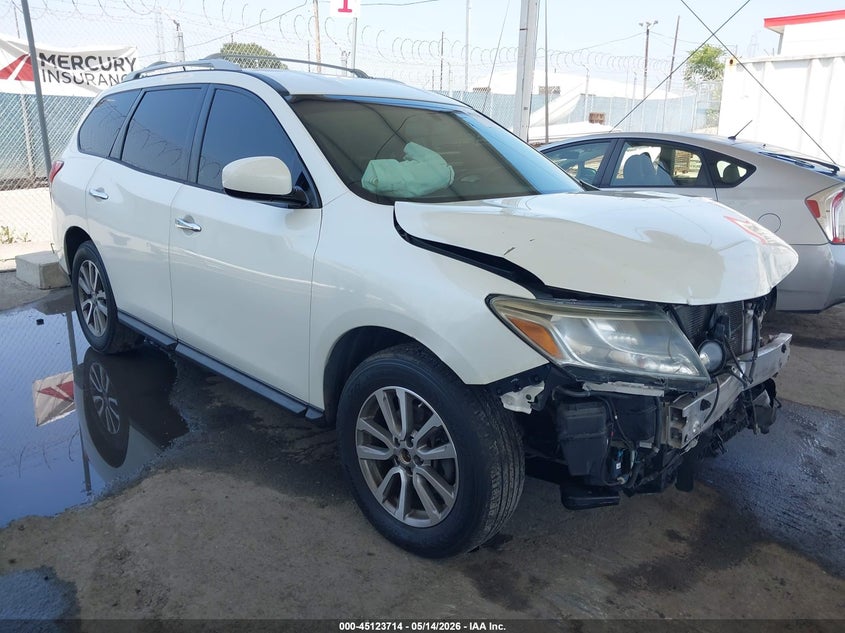 2015 Nissan Pathfinder Sv