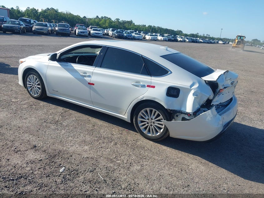 2015 TOYOTA AVALON HYBRID auction photo 3