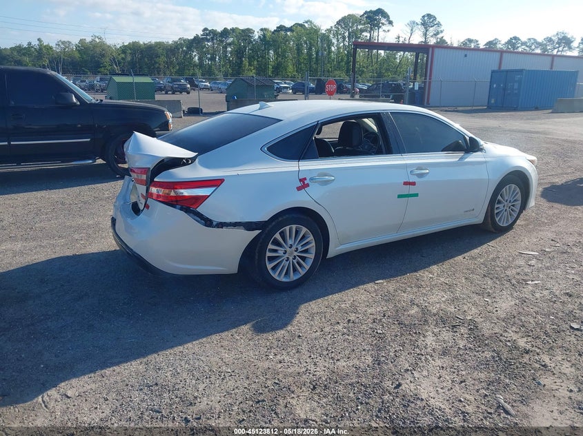 2015 TOYOTA AVALON HYBRID auction photo 4