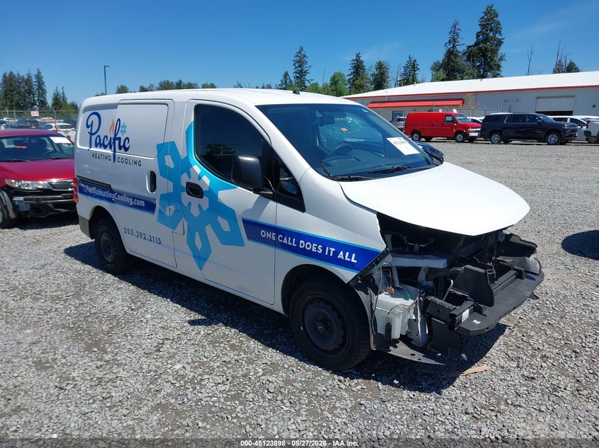 2017 CHEVROLET CITY EXPRESS auction photo 1