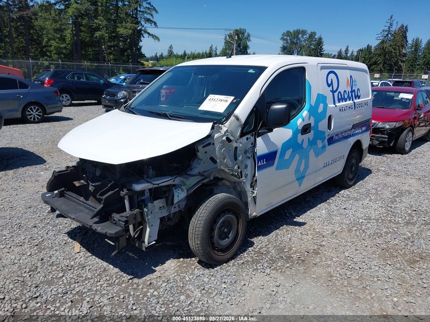 2017 CHEVROLET CITY EXPRESS auction photo 2
