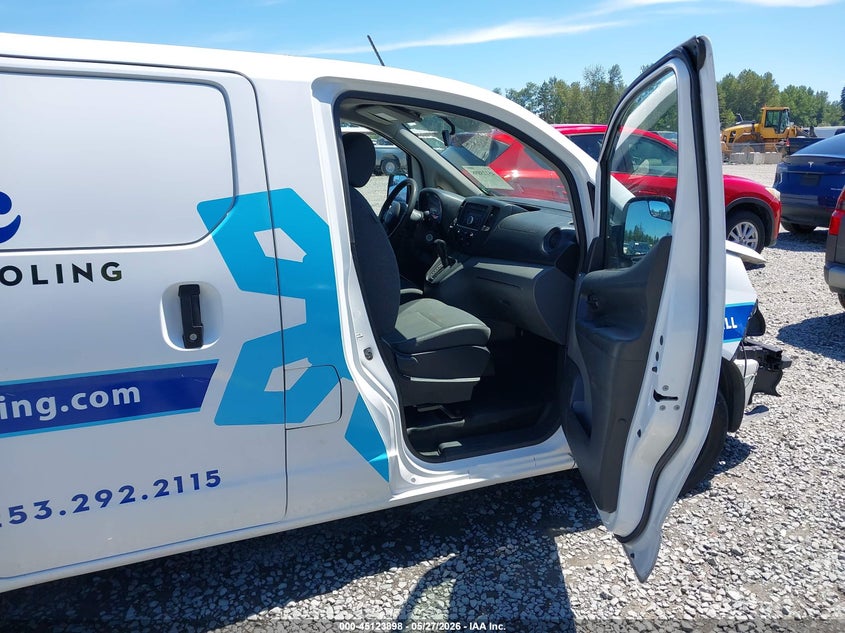 2017 CHEVROLET CITY EXPRESS auction photo 5