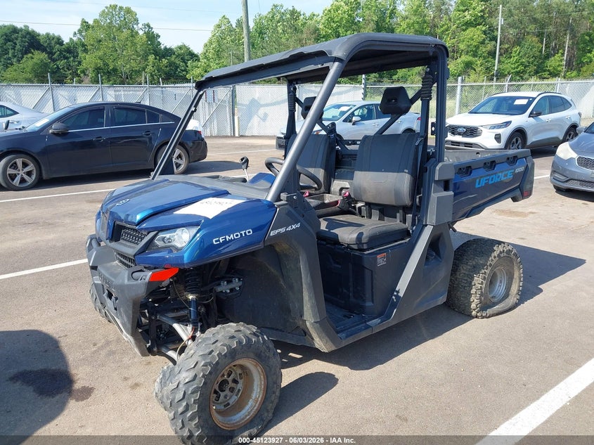 2023 CF MOTO UFORCE auction photo 2