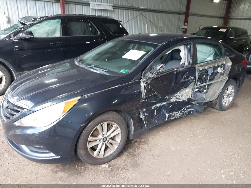 2011 HYUNDAI SONATA SEDAN 2.4L I-4 DI, DOHC, VVT, 190HP