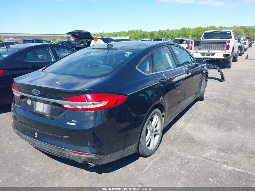 VIN 3FA6P0HD9JR203201 2018 FORD FUSION SE