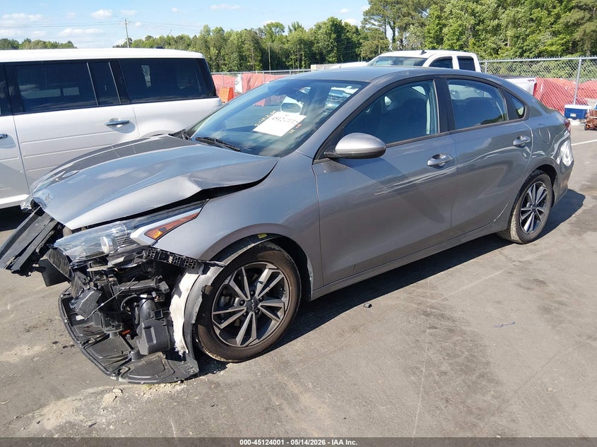 Vin: 3kpf24ad8pe582069, lot: 45621617, kia forte lxs 20232