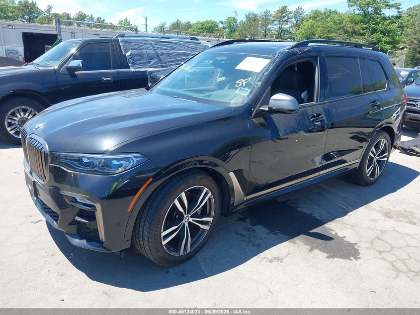 Vin: 5uxcx6c07m9d97796, lot: 45621639, bmw x7 m50i 20212