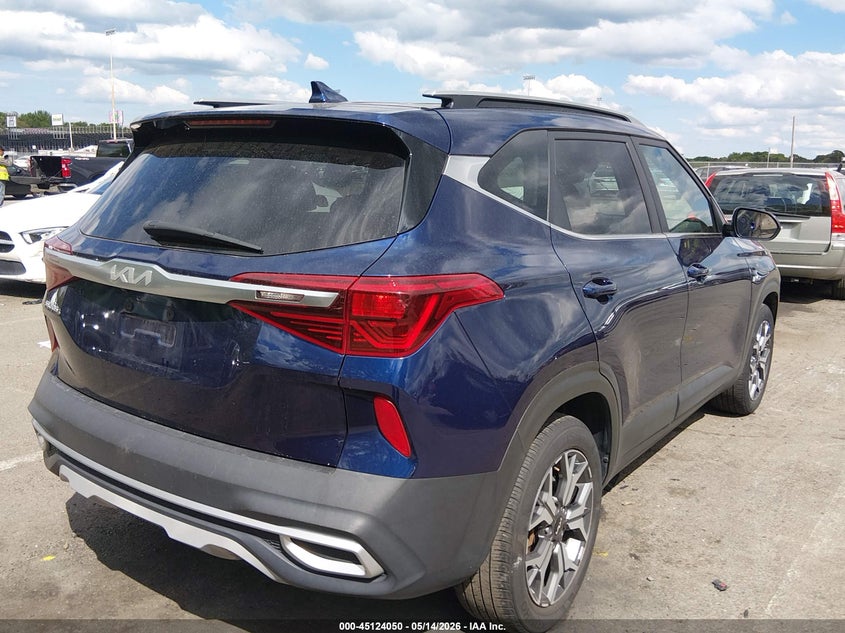 2022 KIA SELTOS auction photo 4