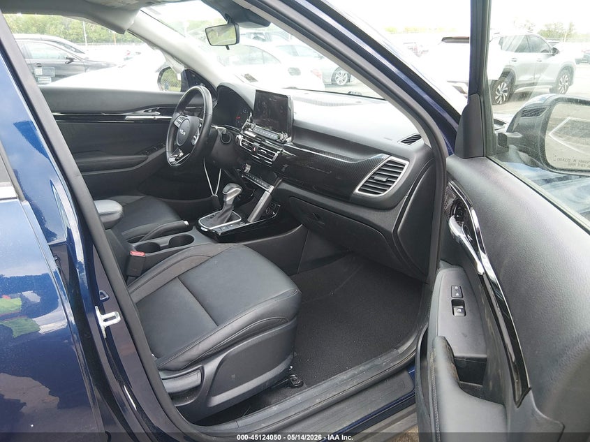 2022 KIA SELTOS auction photo 5