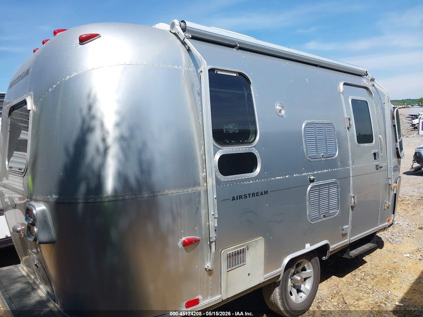 2007 AIRSTREAM SAFARI auction photo 4