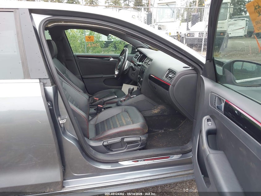 2017 VOLKSWAGEN JETTA auction photo 5