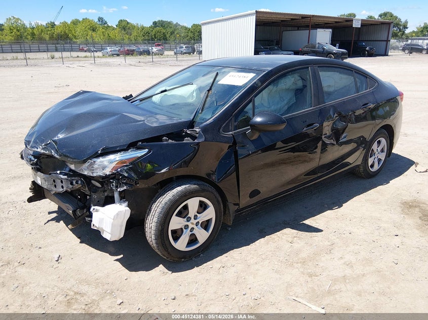 1G1BC5SMXJ7226528 2018 Chevrolet Cruze Ls Auto photo 1