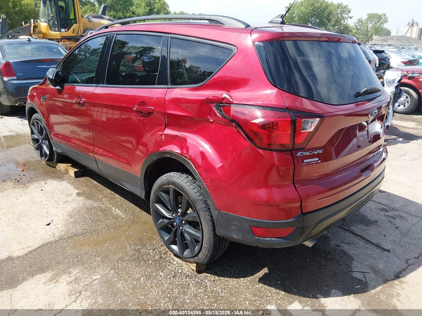 2019 FORD ESCAPE auction photo 3