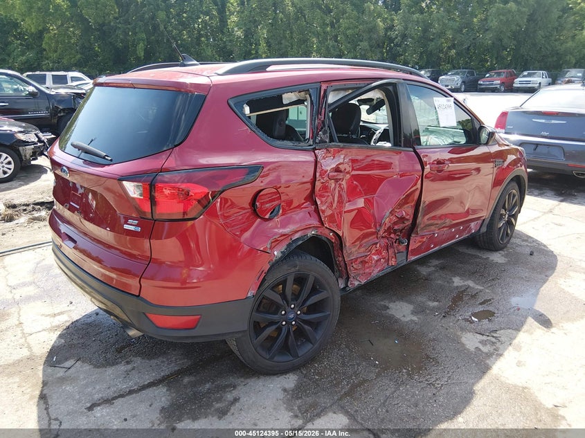 2019 FORD ESCAPE auction photo 4