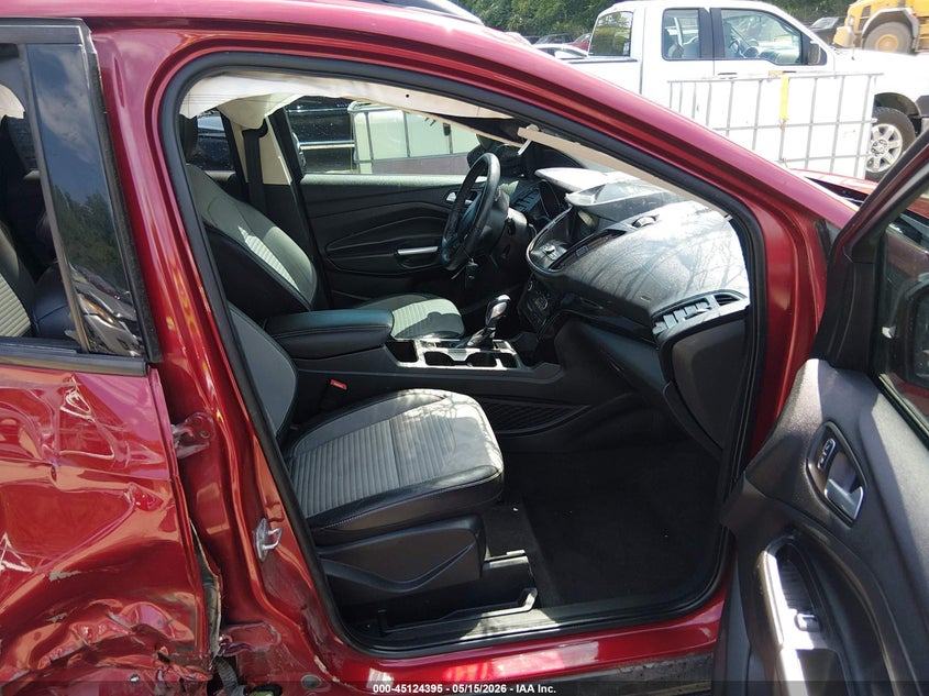 2019 FORD ESCAPE auction photo 5