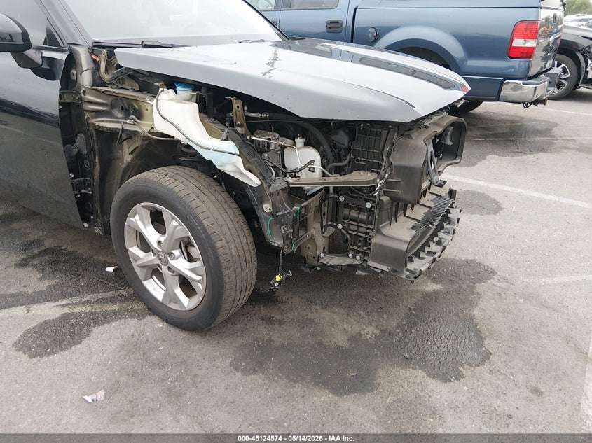 VIN 3CZRZ1H30RM704429 2024 HONDA HR-V 2WD LX