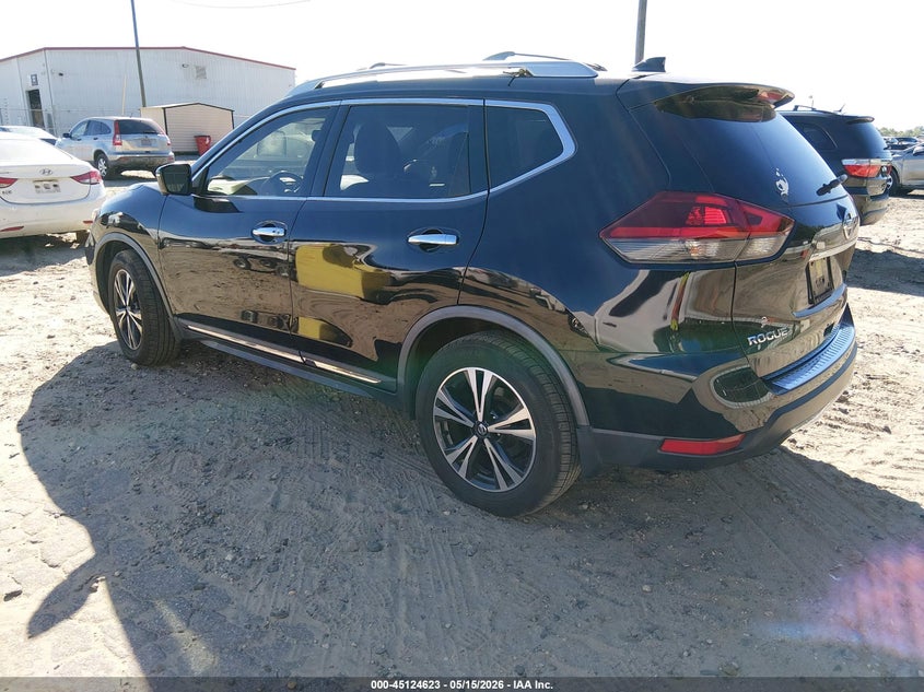 2018 NISSAN ROGUE auction photo 3