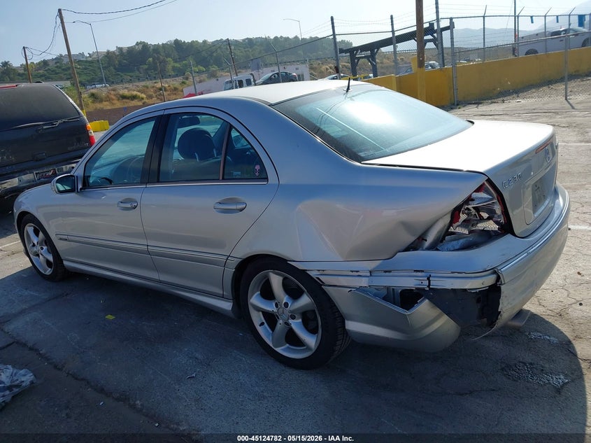 2005 Mercedes-Benz C 230 Kompressor Sport VIN: WDBRF40J95F651751 Lot: 45124782