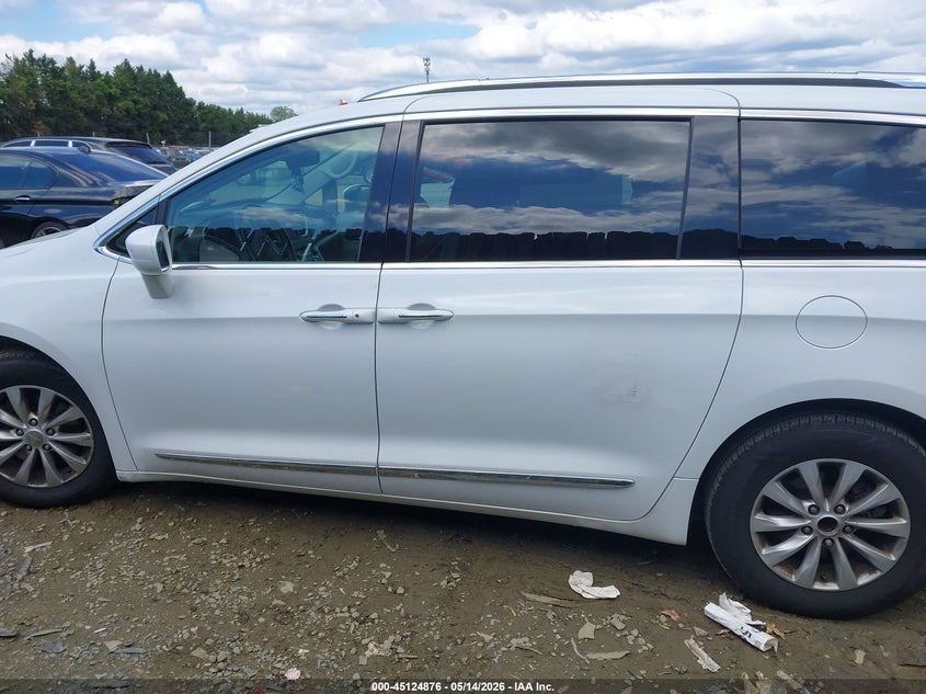 2019 CHRYSLER PACIFICA VAN 3.6L V-6 DOHC, VVT, 287HP