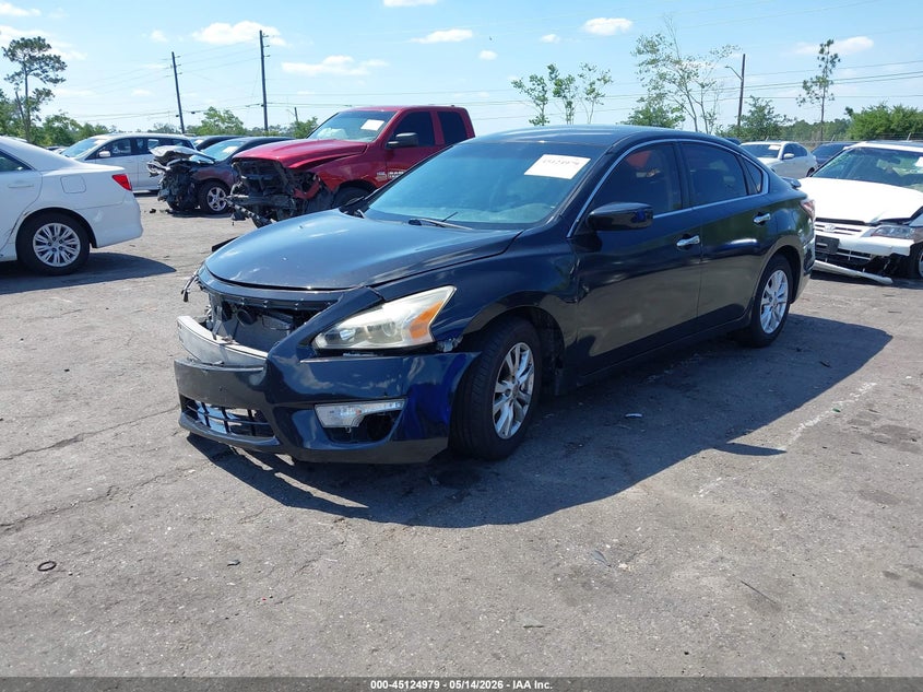 2014 Nissan Altima 2.5 S 1N4AL3AP5EC135057 photo 1