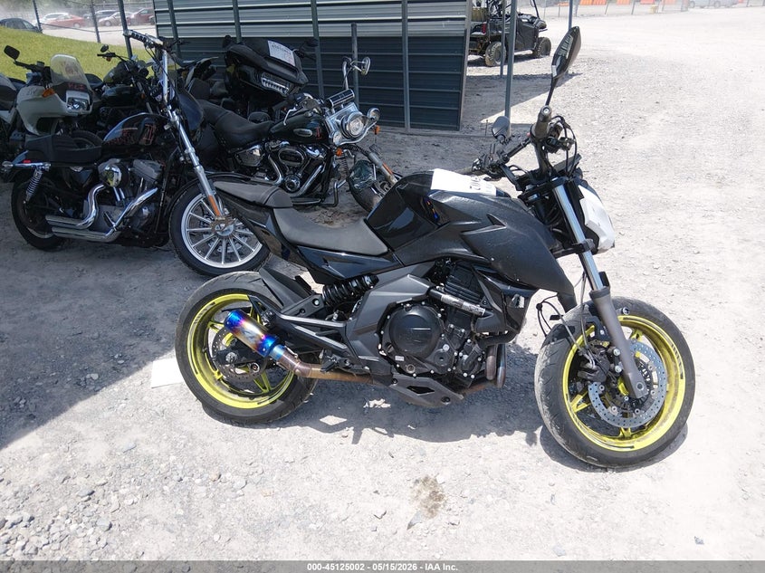 VIN: LCEPEVLB3N6000718 2022 CF MOTO 650NK