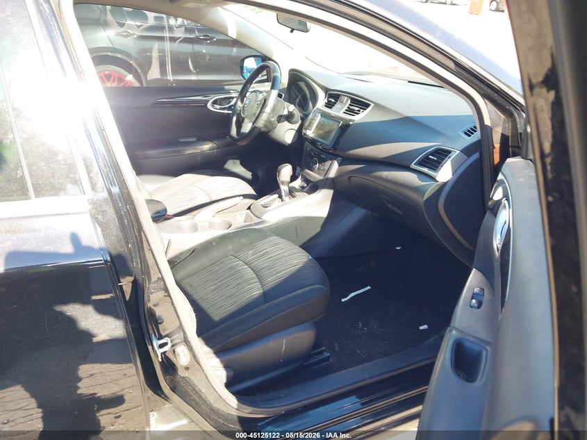 VIN 3N1AB7AP8KY303655 2019 NISSAN SENTRA SV