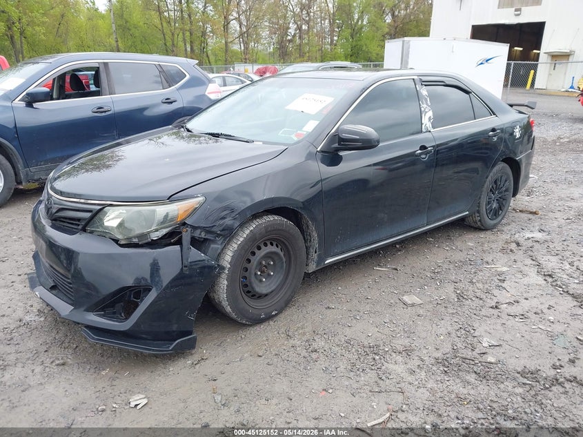 2013 Toyota Camry Le 4T1BF1FK3DU243902 photo 1