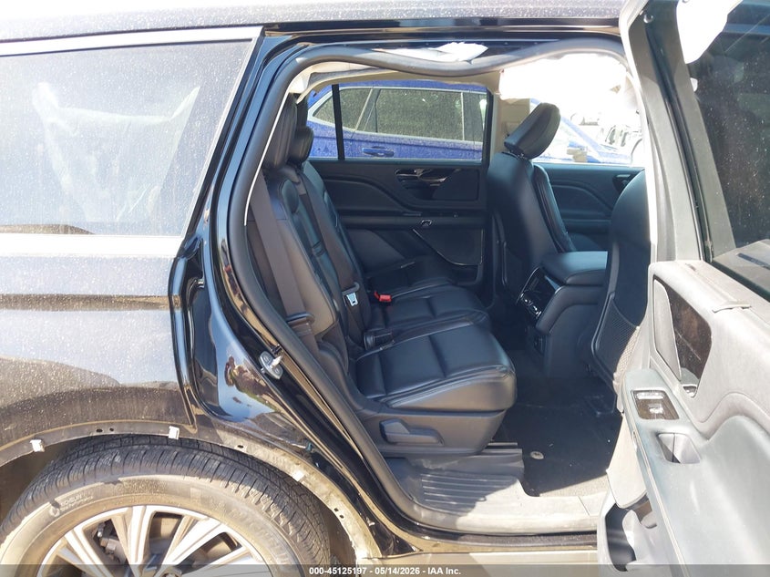 2025 Lincoln Aviator Livery VIN: 5LM5J0XCXSGL05818 Lot: 45125197