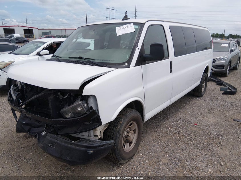 2022 CHEVROLET EXPRESS PASSENGER auction photo 2