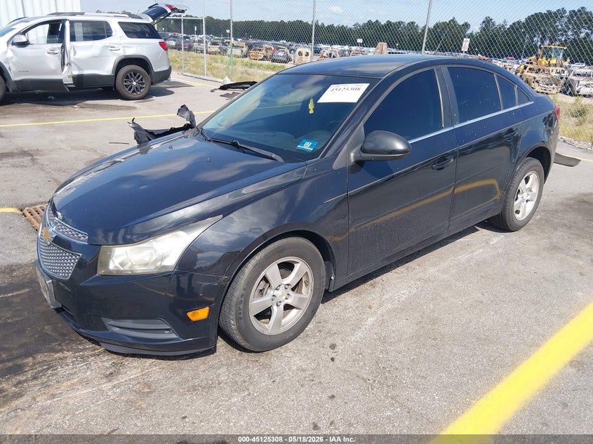 2011 CHEVROLET CRUZE auction photo 2