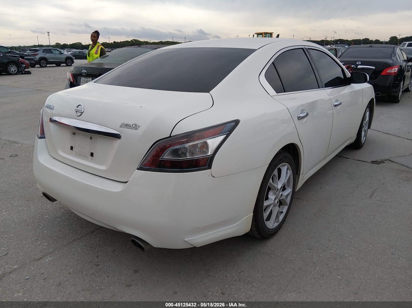 2013 NISSAN MAXIMA auction photo 4
