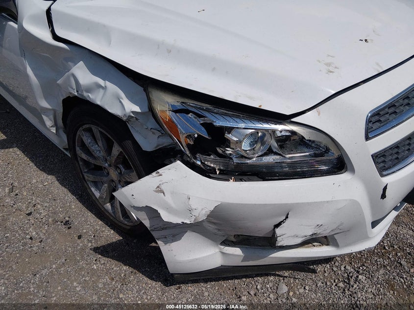 2013 CHEVROLET MALIBU auction photo 6