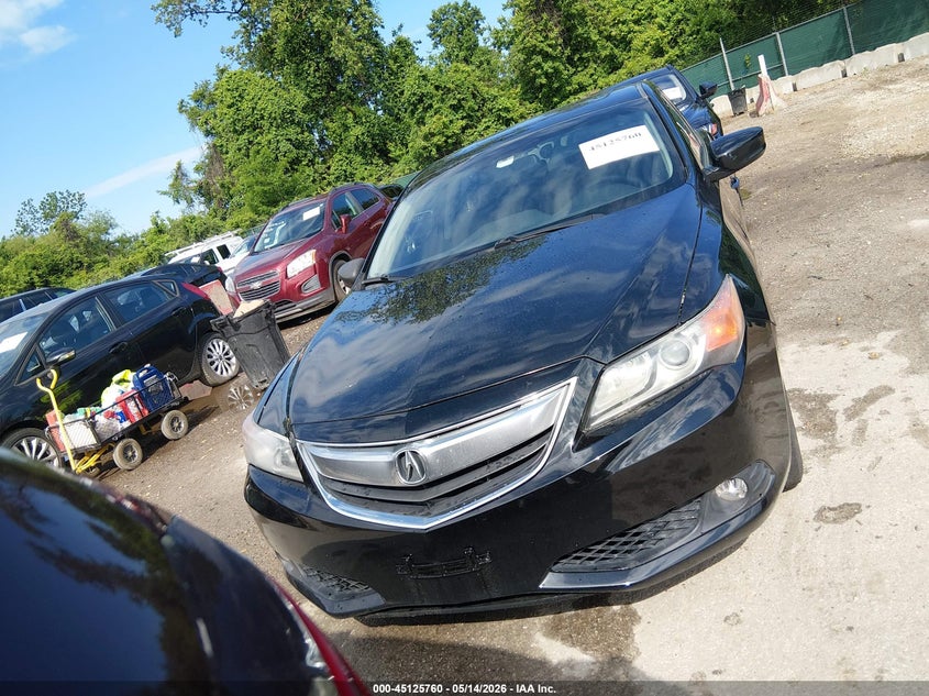 2013 Acura Ilx 2.0L VIN: 19VDE1F35DE002309 Lot: 45125760