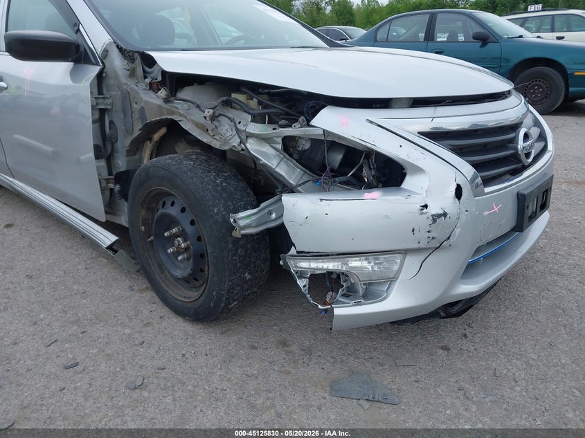 2015 NISSAN ALTIMA auction photo 6