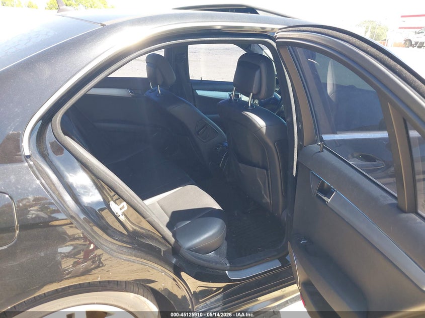 2009 MERCEDES-BENZ C 300 auction photo 8