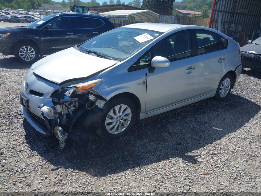 2013 TOYOTA PRIUS HATCHBACK 1.8L I-4 DOHC, VVT, 98HP