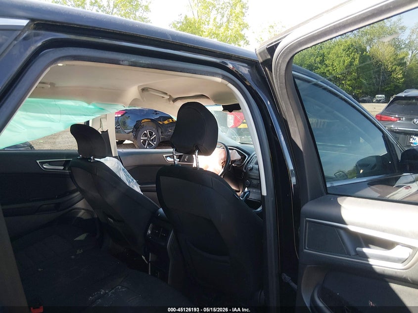 2017 FORD EDGE auction photo 8