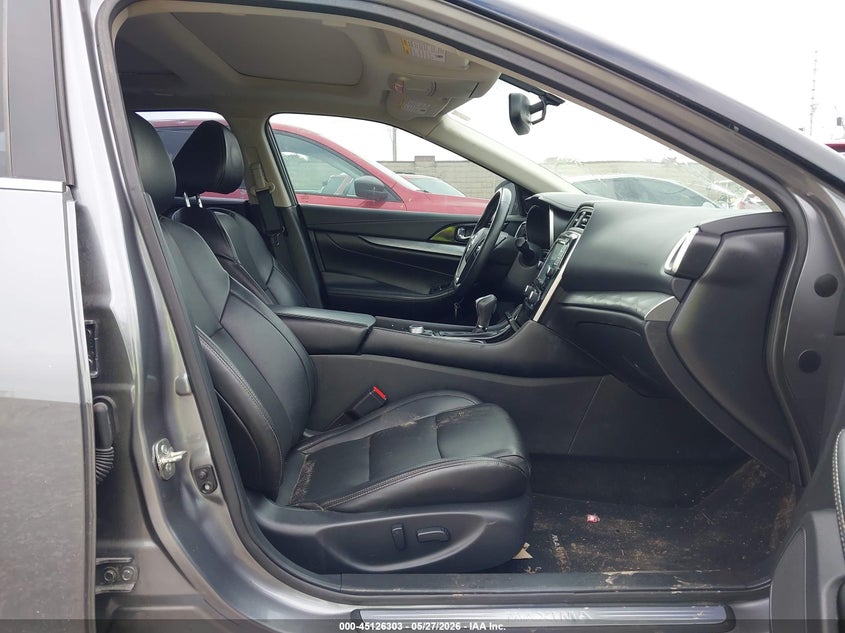 2018 NISSAN MAXIMA auction photo 5