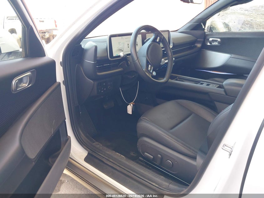 2025 HYUNDAI IONIQ 6 auction photo 5