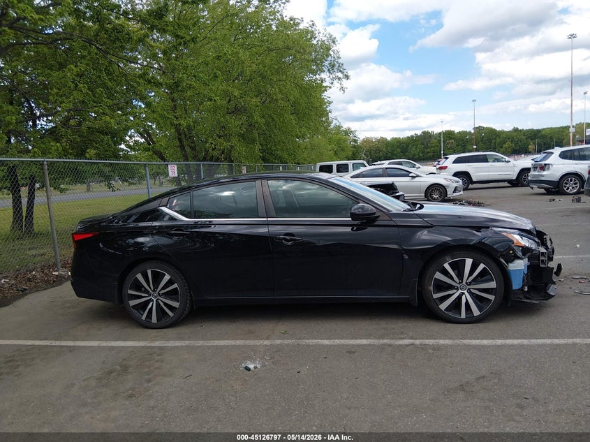 VIN 1N4BL4CVXLC172950 2020 NISSAN ALTIMA SR FWD