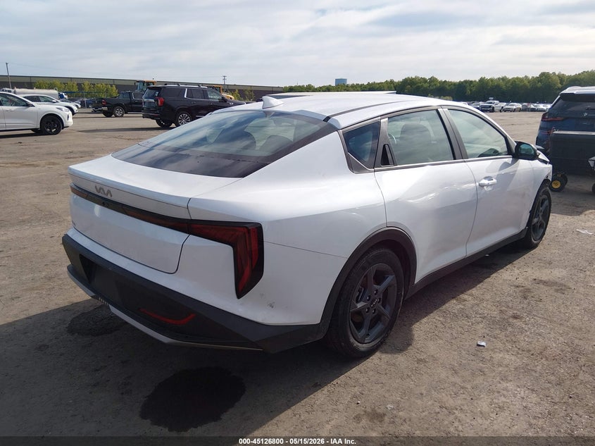 Vin: 3kpft4de5se211848, lot: 45624416, kia k4 lxs 20254