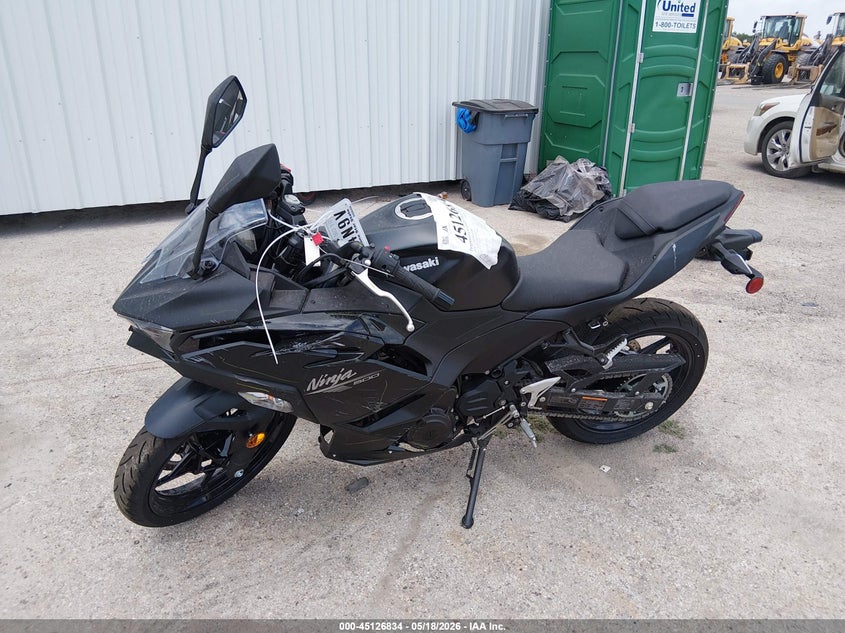 2026 KAWASAKI EX500 auction photo 2