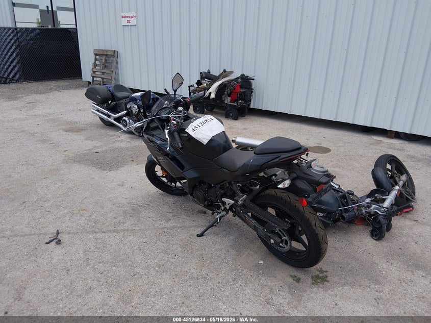 2026 KAWASAKI EX500 auction photo 3