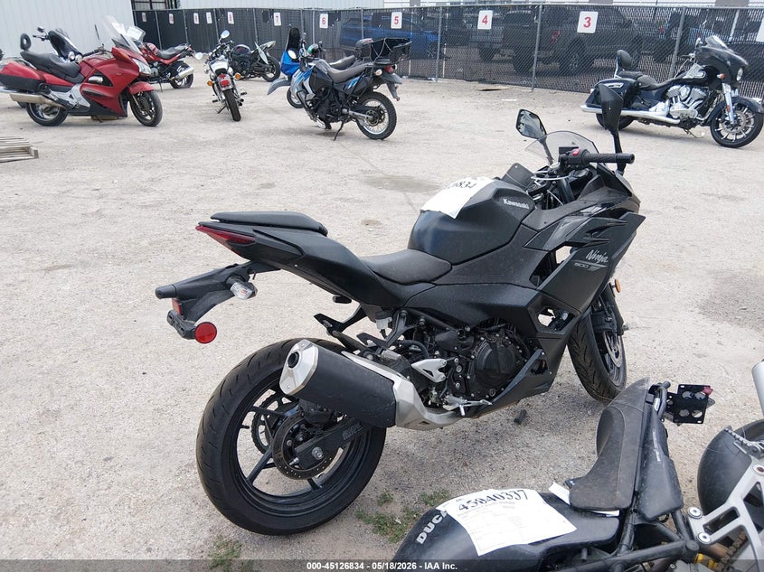 2026 KAWASAKI EX500 auction photo 4