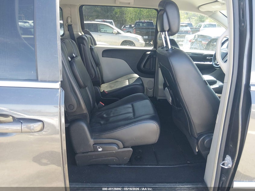 AtlanticExpress - Chrysler Town & Country