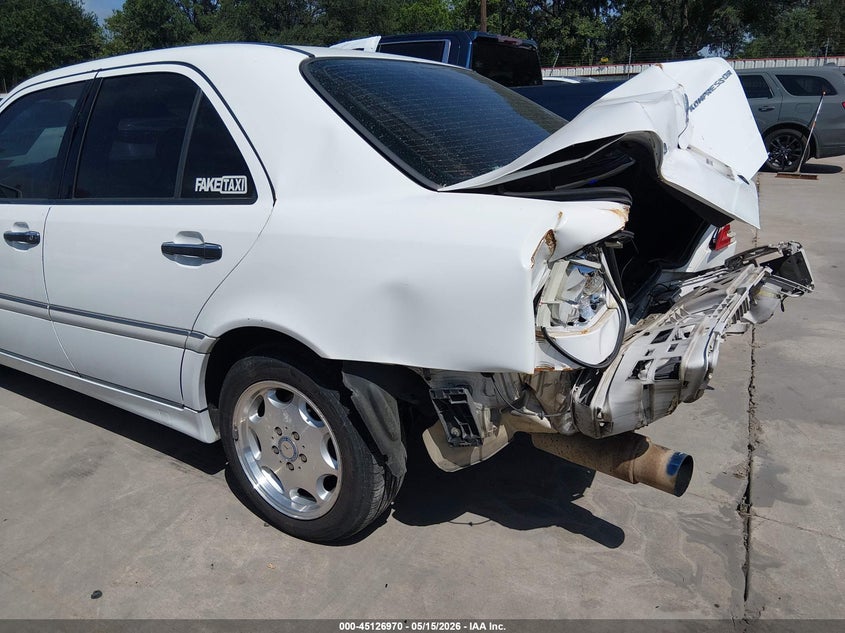 1999 Mercedes-Benz C 230 Kompressor VIN: WDBHA24G9XA705823 Lot: 45126970